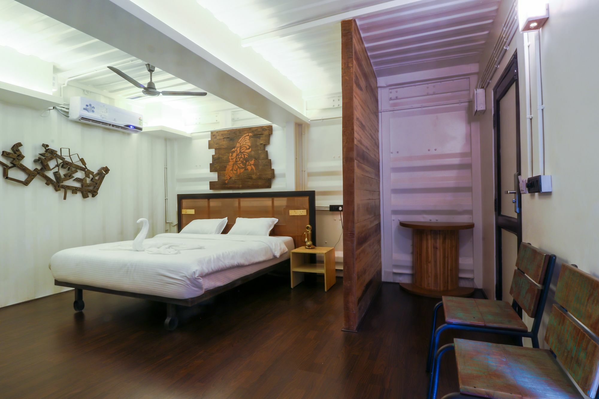 Beach Box Hotel Baga Gosavvy Collection Exterior photo